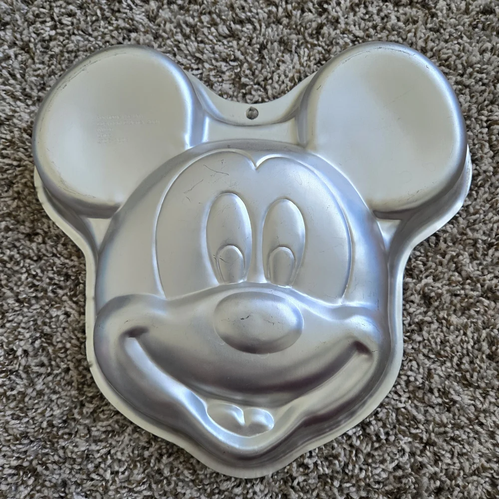 Disney Mickey Mouse Silver Cake Pan
